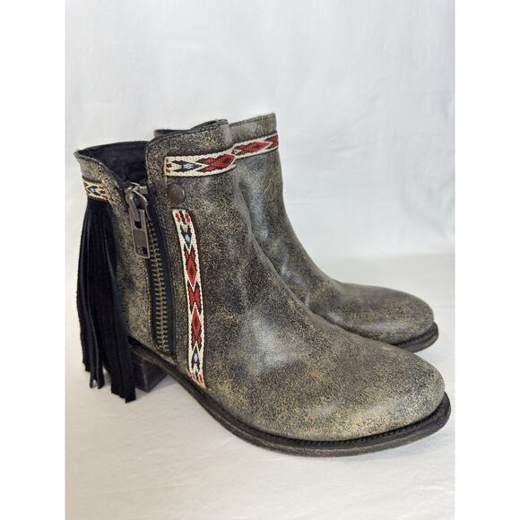 Corral Women’s Black Leather Ankle Boots J-Toe Fringe & Aztec Embroidery Size 10 - Picture 3 of 13